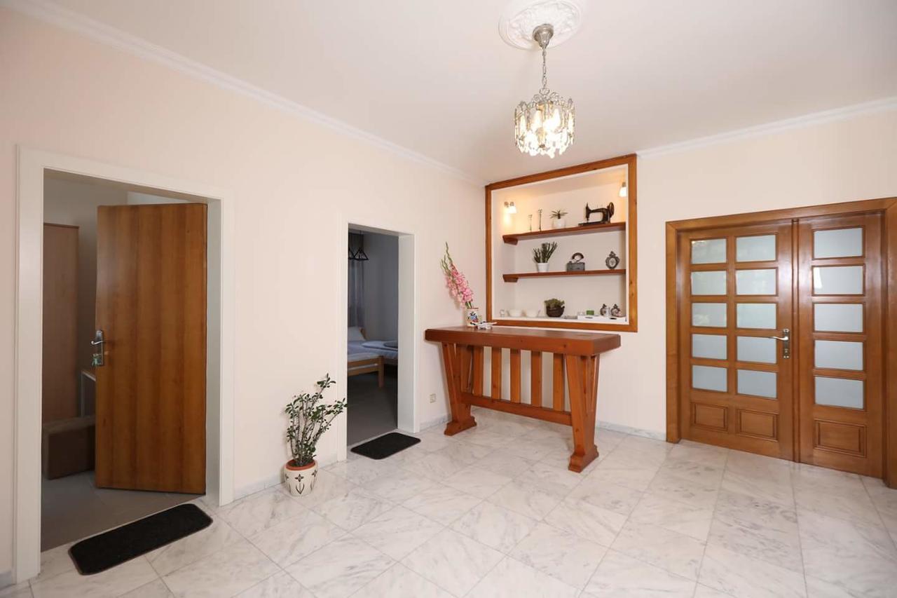 Vila Lola Bela Crkva  Εξωτερικό φωτογραφία